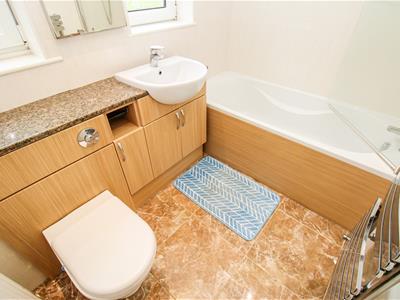 BATHROOM/W.C.
